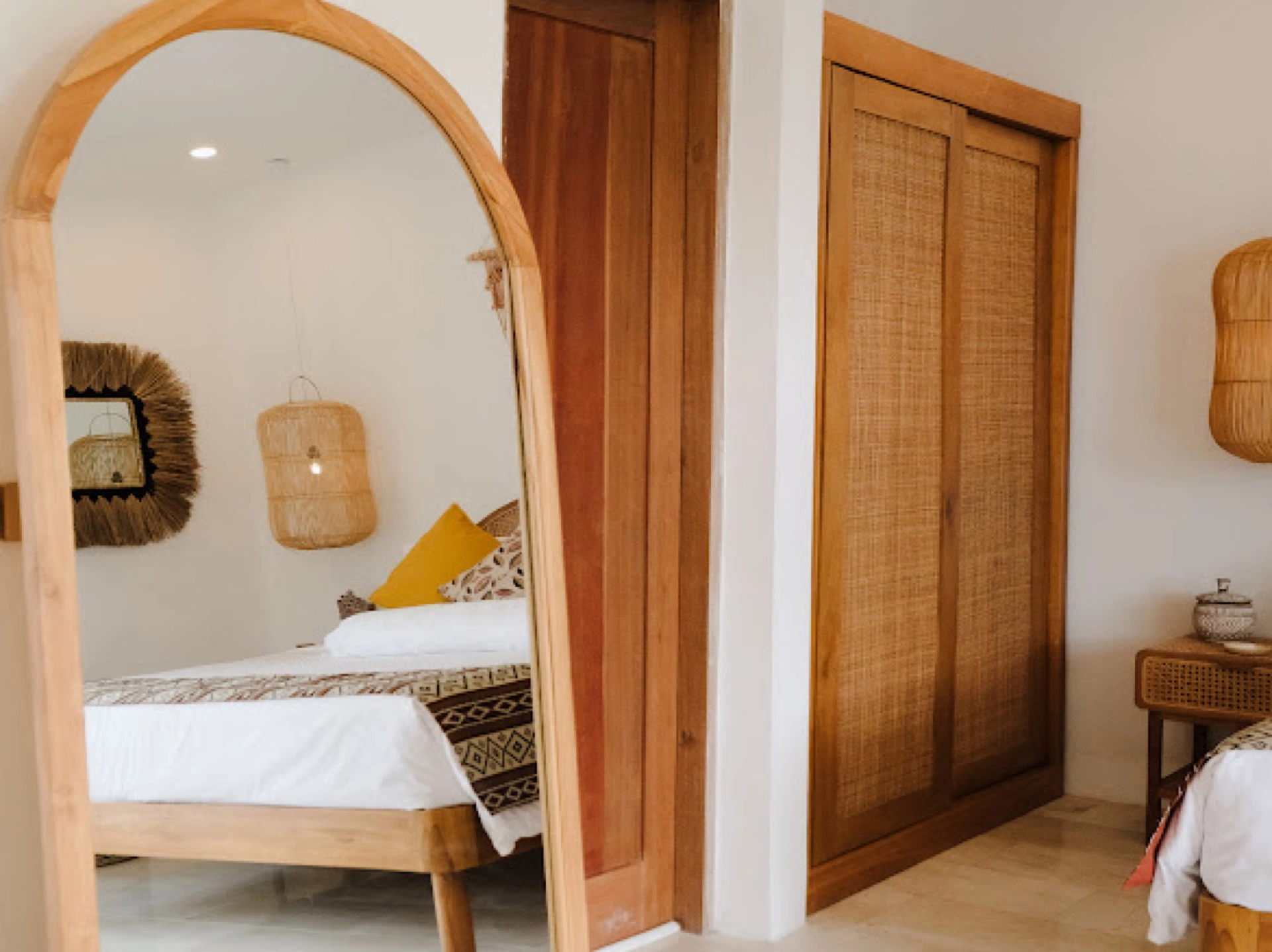 Bright 1BR Apartment w/ Shared Pool, 1-bed villa for rent in Kuta – photo 13 of 15