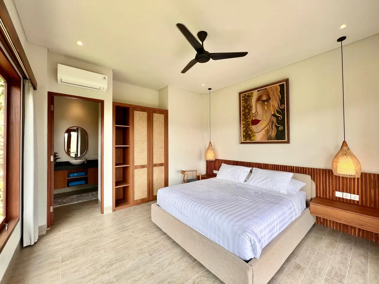 Storied 2BR Villa w/ Sunset Views and Home Office, 2-bed villa for rent in Ubud – photo 4 of 15
