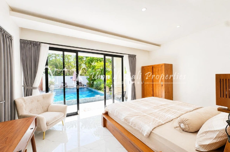 3BR Villa for Rent at Canggu, Bali, 3-bed villa for rent in Canggu – photo 10 of 15