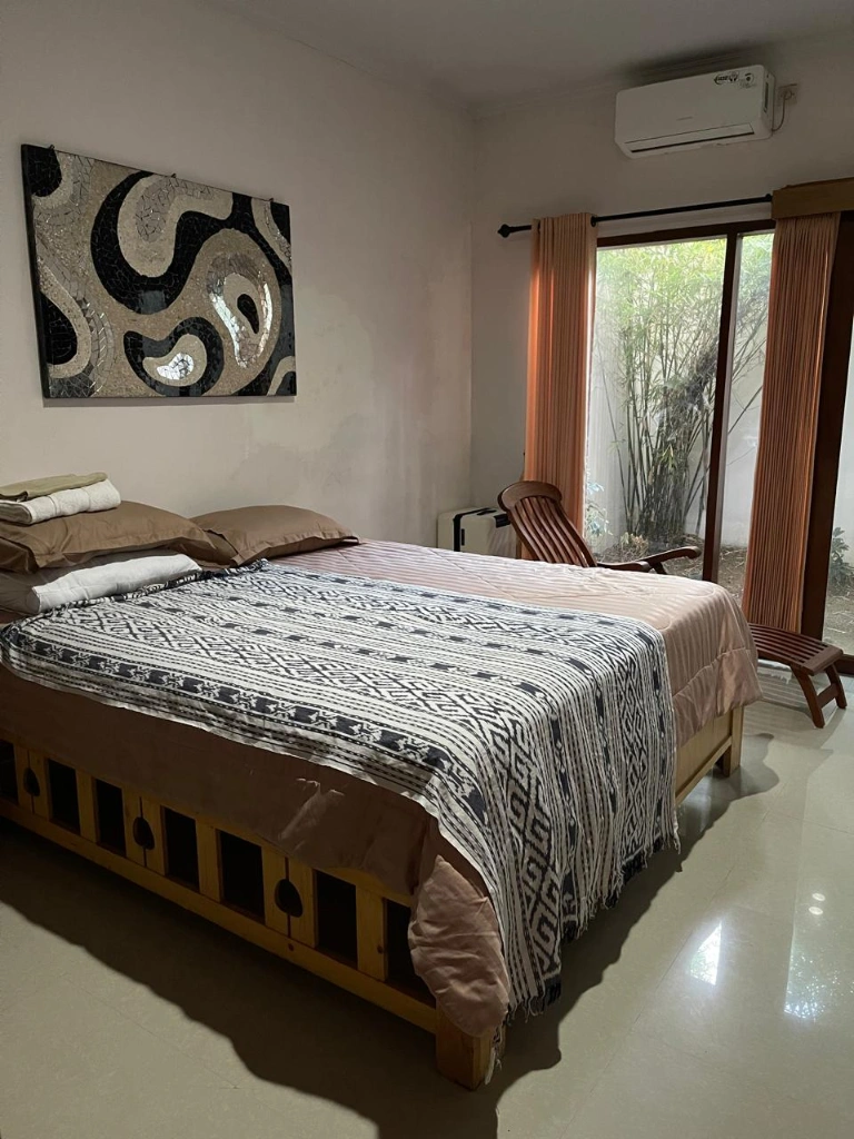 Villa Balinese Joglo Style in Benoa Nusa Dua, 3-bed villa for rent in Nusa Dua – photo 10 of 15
