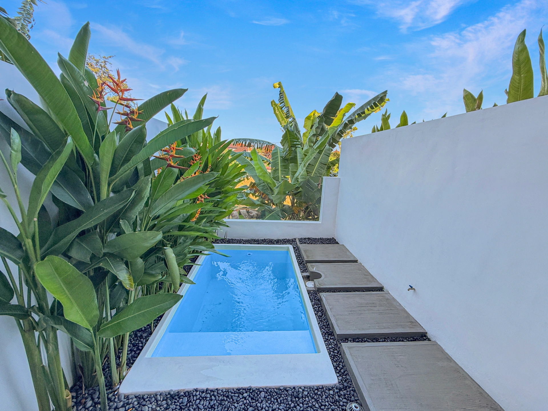 Stylish Loft With Private Pool By Local Property Team, 1-bed villa for rent in Canggu – photo 2 of 10