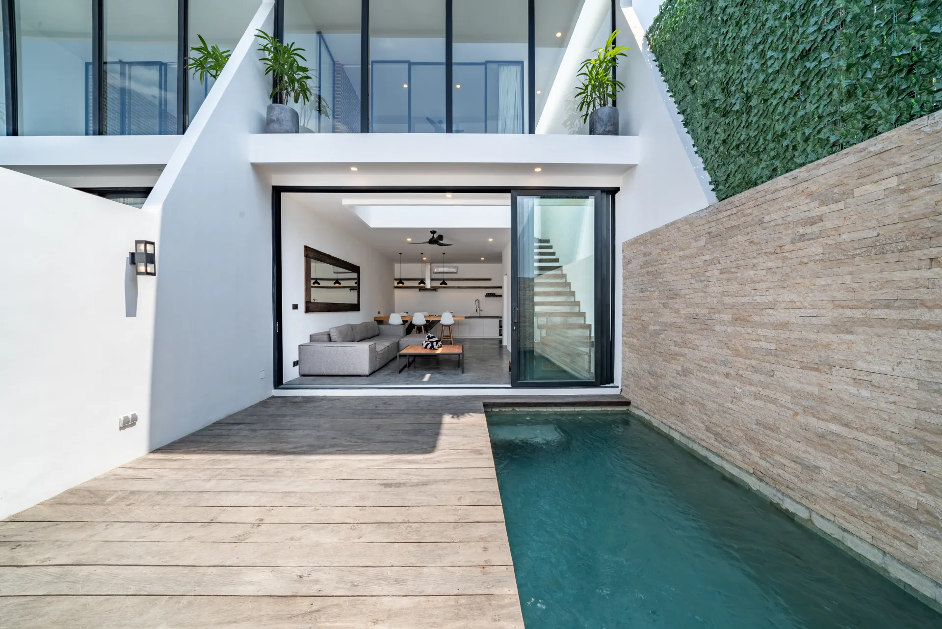 Loft Ludo : Superb 1BR luxury loft in Great Location, 1-bed villa for rent in Canggu – photo 13 of 15
