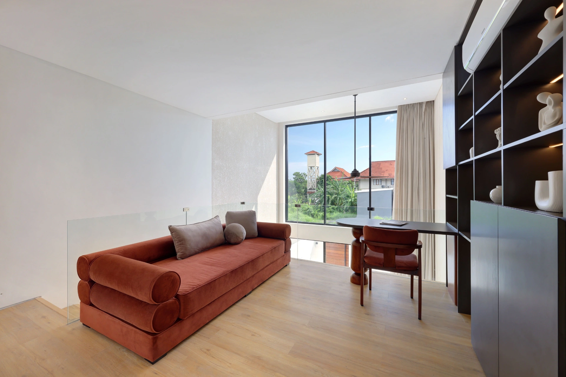 Modern Oasis II Villa Canggu 2BR / 1min to Body Factory / Workspace area, 2-bed villa for rent in Canggu – photo 10 of 15