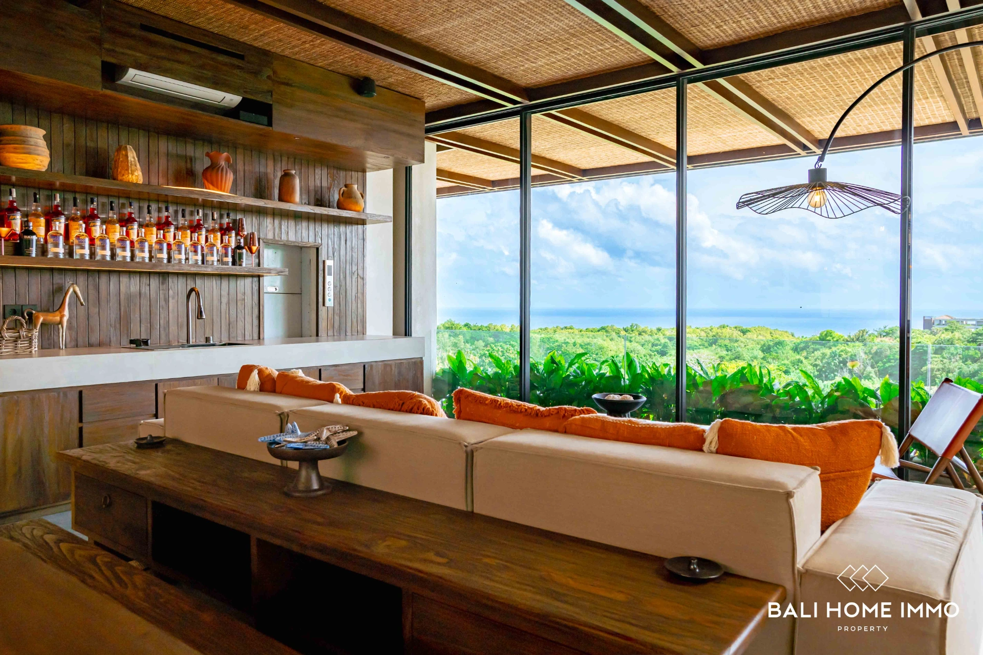 Newly Built 4 Bedrooms Villa with Ocean View for Rent & Sale in Uluwatu, 4-bed villa for rent in Uluwatu – photo 9 of 15