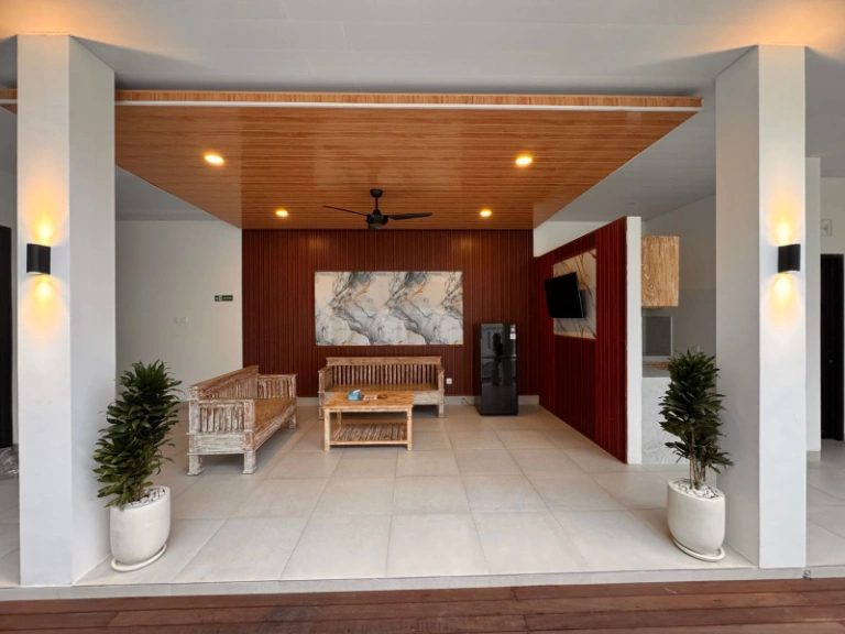 Brand New Spacious 3 Bedroom Villa in Canggu, 3-bed villa for rent in Canggu – photo 3 of 12