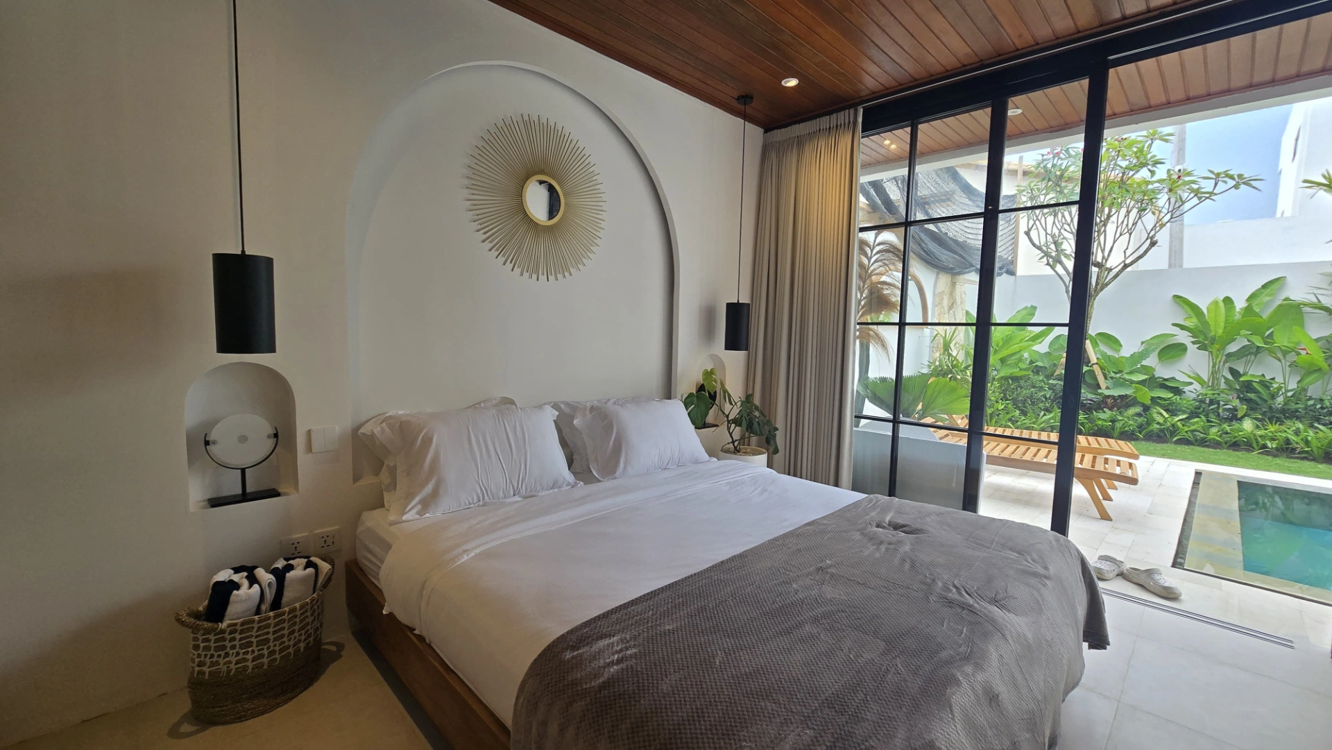 Monthly & Yearly Rent Available Brand New 3 Bedrooms Villa in Pererenan, 3-bed villa for rent in Pererenan – photo 9 of 12