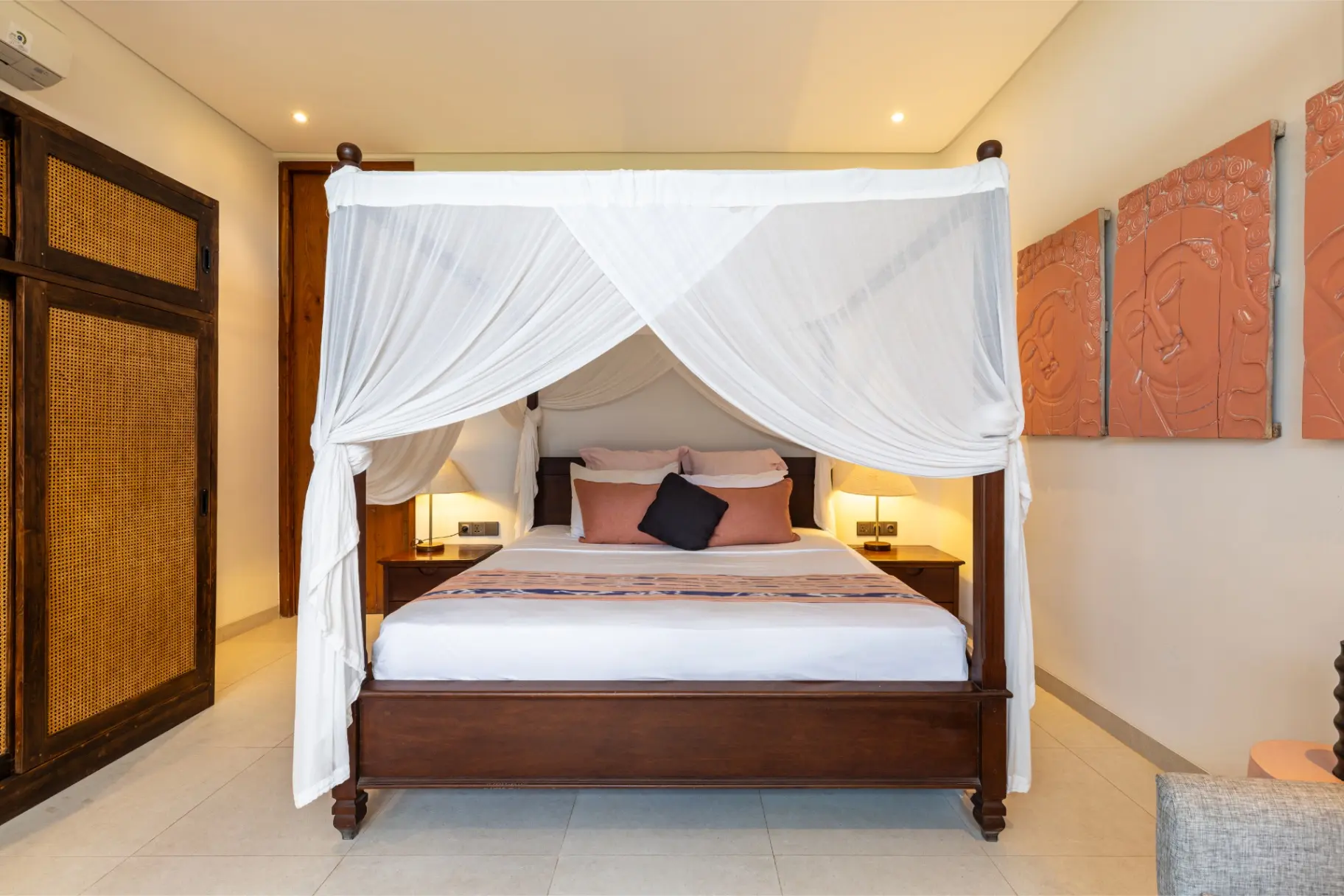 Casa Doreena - 3BR with Pool and Paddy, Canggu, 3-bed villa for rent in Canggu – photo 3 of 15