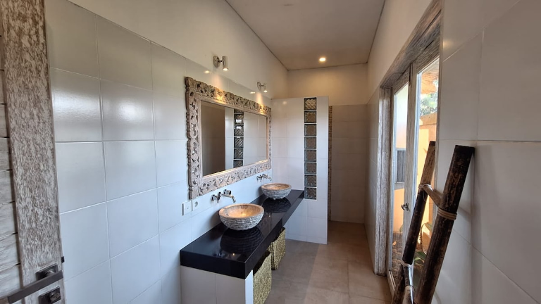 Peaceful Villa Jahe 2BR in Ubud | Among the Rice Fields & Private Swimming Pool, 2-bed villa for rent in Ubud – photo 14 of 15
