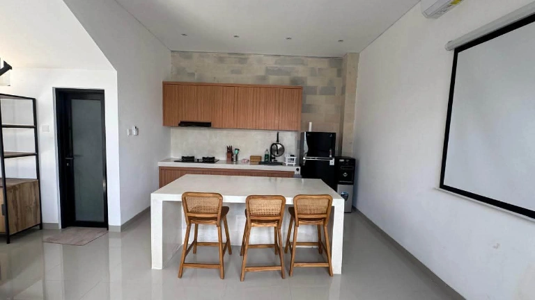 3 Bedrooms Pererenan Villa for Yearly Rental Available Now, 3-bed villa for rent in Pererenan – photo 7 of 15
