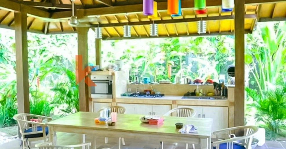 Warm and Inviting Four Bedroom Villa in Umalas, 4-bed villa for rent in Seminyak – photo 5 of 14