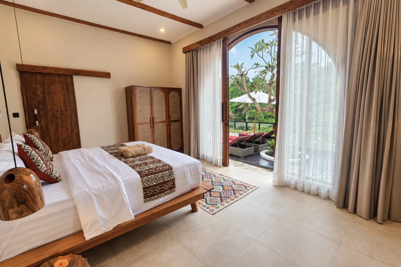3BR Riverside Villa with Jungle Views, 3-bed villa for rent in Tabanan – photo 9 of 15