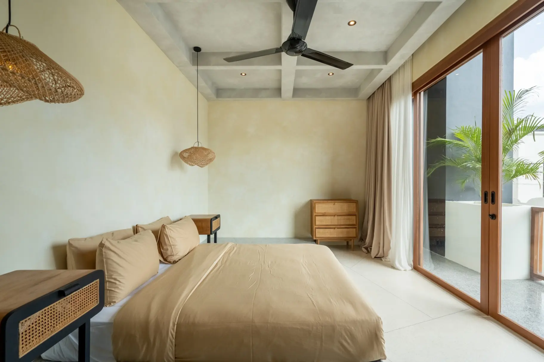 Liminal 2 - 1 Bedroom Villa with Pool in Batu Bolong, 1-bed villa for rent in Canggu – photo 2 of 12