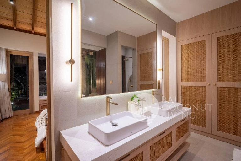 Forest Bloom Villa manage by Bali Coconut Living, 2-bed villa for rent in Canggu – photo 15 of 15
