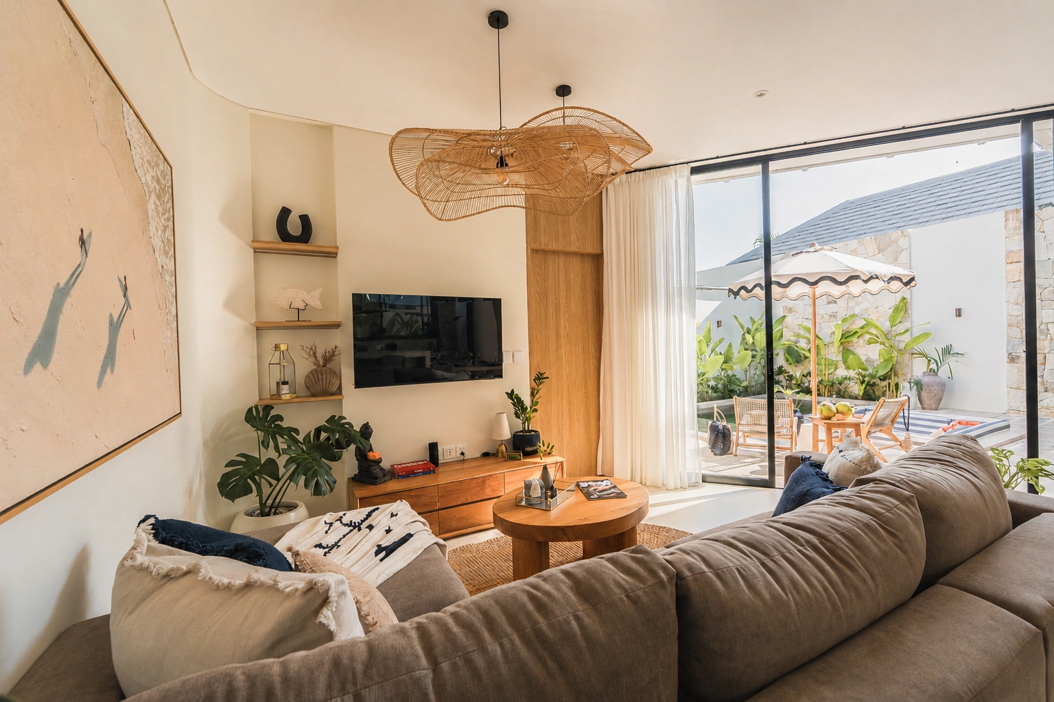 Villa Arcadia Kedungu | Modern 2BR Villa in Kedungu with Private Pool, 2-bed villa for rent in Tabanan – photo 3 of 15