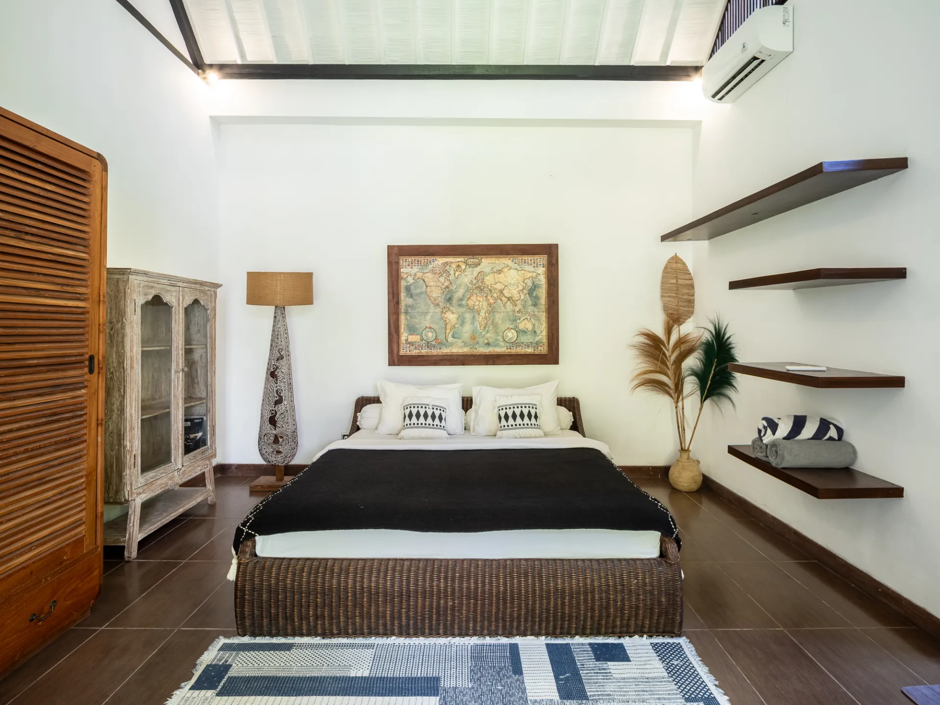 Villa Runa - Homey & Peaceful 2-Bedroom Villa with Spacious Garden in Canggu, 2-bed villa for rent in Canggu – photo 9 of 14