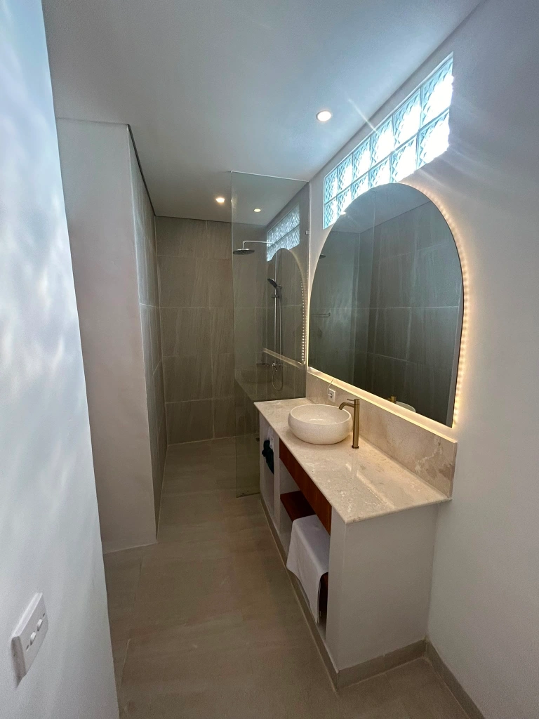 Elegant Mediterranean 3-Bedroom Villa in Prime Seseh Location, 3-bed villa for rent in Seseh – photo 9 of 15