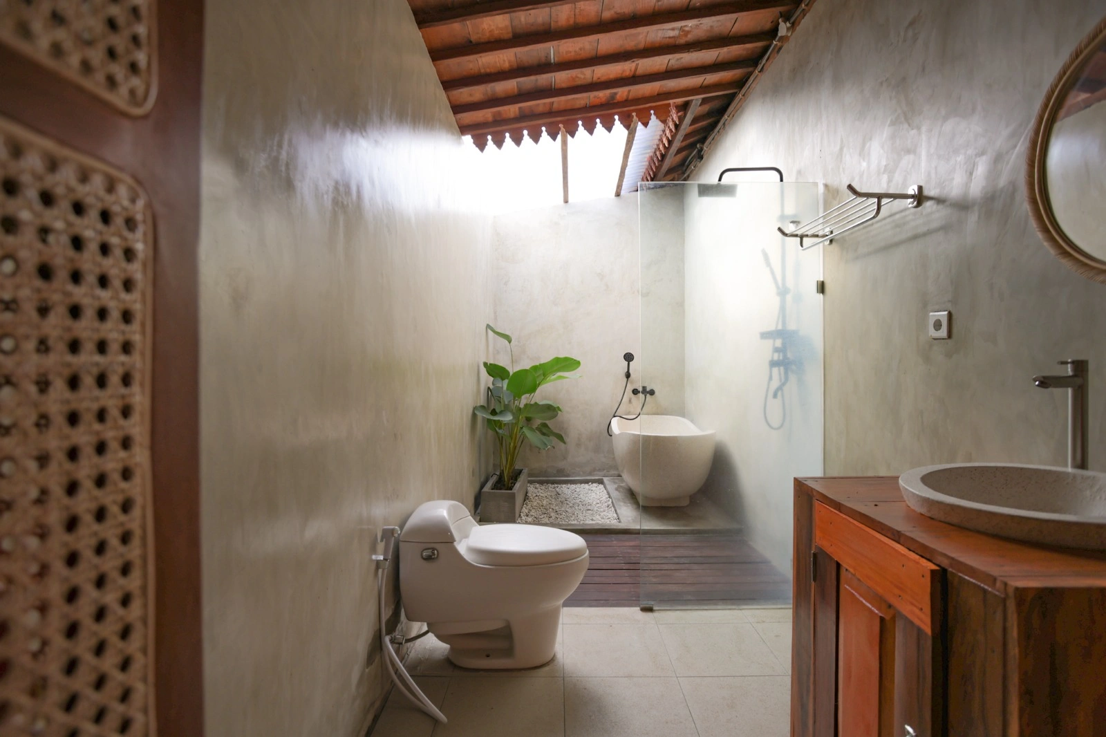 Affordable 1BR Joglo Villa with Private Pool, 1-bed villa for rent in Tabanan – photo 8 of 8