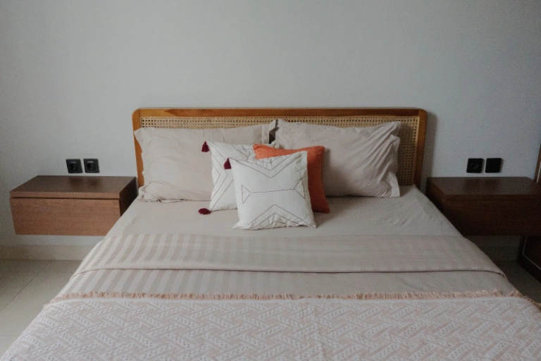 New 3 Bedroom Villa in Ungasan Uluwatu with Ocean and GWK View, 3-bed villa for rent in Uluwatu – photo 6 of 15
