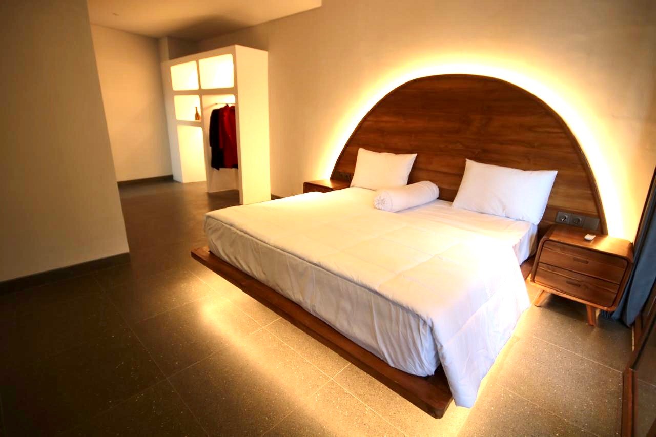 Modern Minimalist Villa in Tumbak Bayuh, 2-bed villa for rent in Pererenan – photo 7 of 12