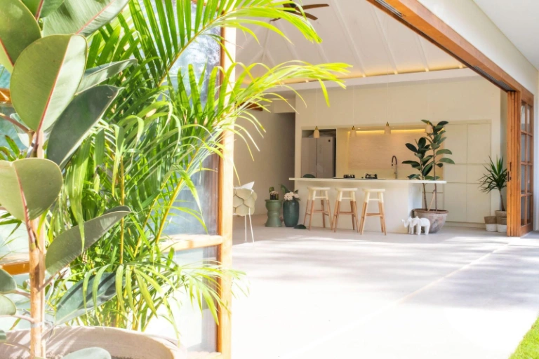Monthly Rent Villa 4 Bedroom (Canggu) By Nami Bali, 4-bed villa for rent in Canggu – photo 3 of 12