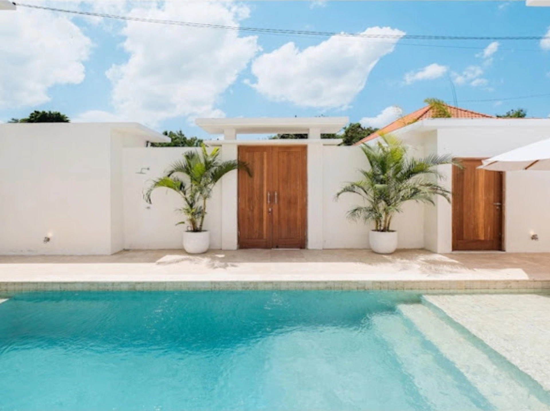 Bright 1BR Apartment w/ Shared Pool, 1-bed villa for rent in Kuta – photo 6 of 15