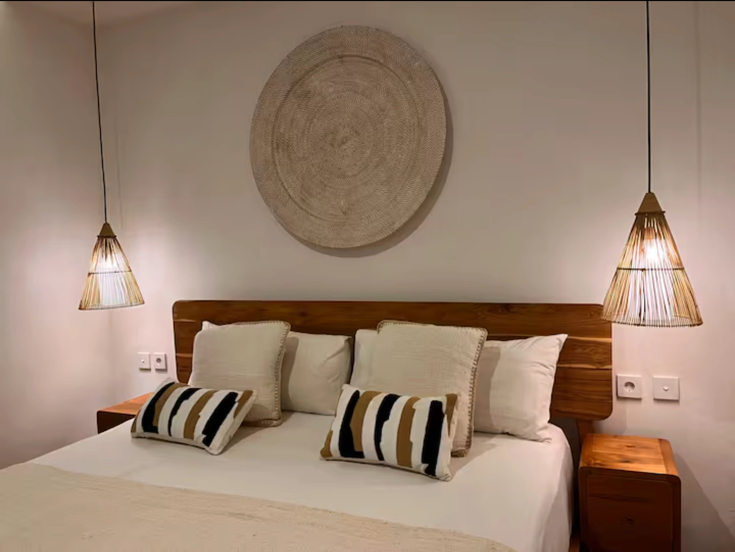2BR Villa for Rent - Kerobokan, 2-bed villa for rent in Seminyak – photo 2 of 13