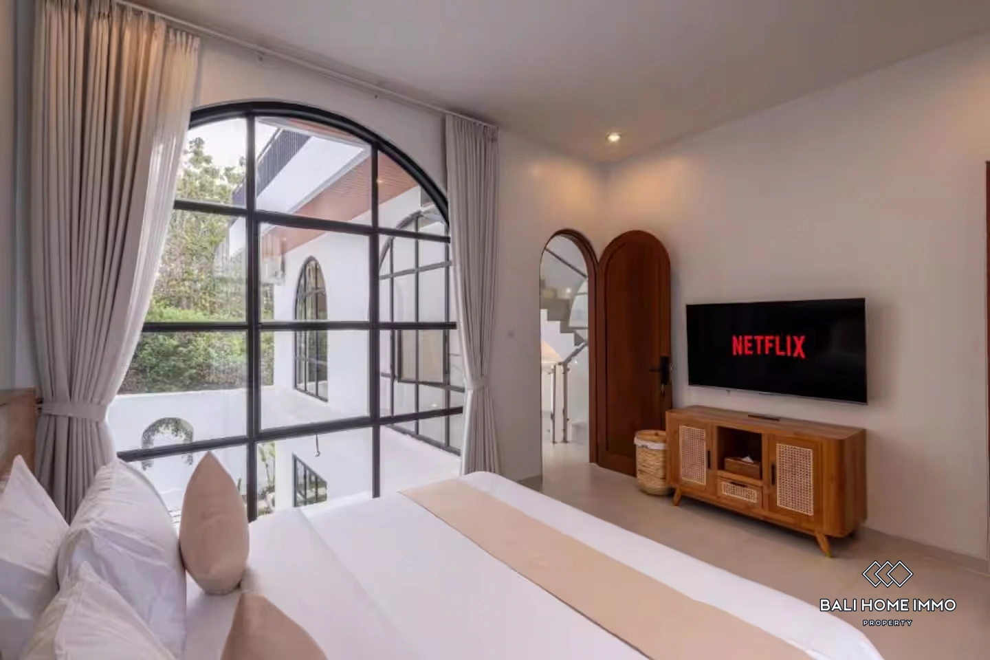 Cozy 3 Bedrooms Villa for Yearly & Monthly Rental in Bali - Ungasan, 3-bed villa for rent in Uluwatu – photo 14 of 15
