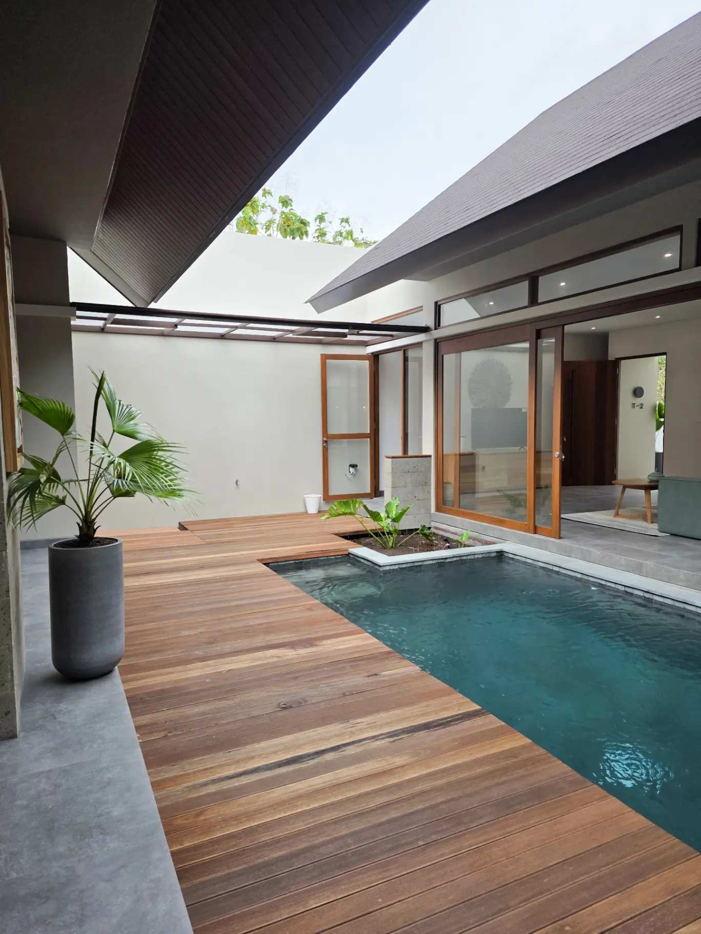 2 BR Brand New Villa near Pandawa Kutuh, 2-bed villa for rent in Nusa Dua – photo 2 of 15
