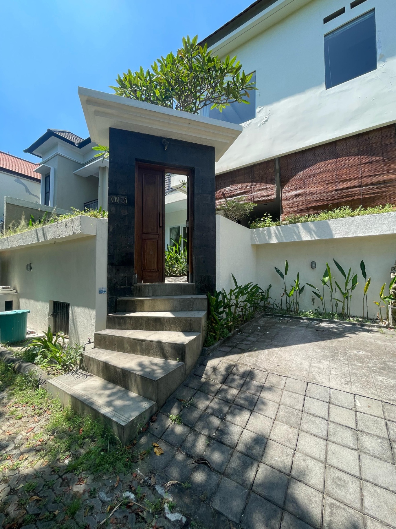 Villa Jimbaran Kontemporer Style One Gate System N, 3-bed villa for rent in Uluwatu – photo 2 of 8