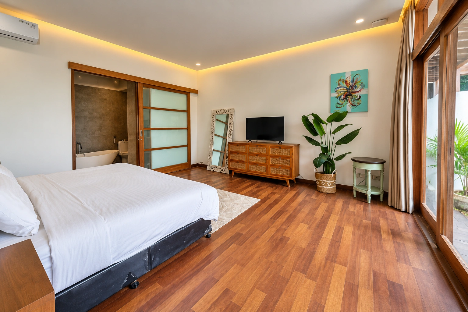 3BR Villa for Rent at Berawa, Bali, 3-bed villa for rent in Canggu – photo 7 of 15