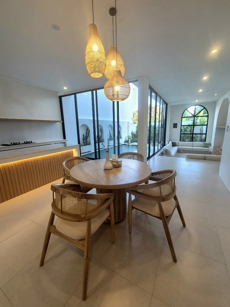 Modern 2 Bedroom Private Villa in Padonan, 2-bed villa for rent in Canggu – photo 3 of 12