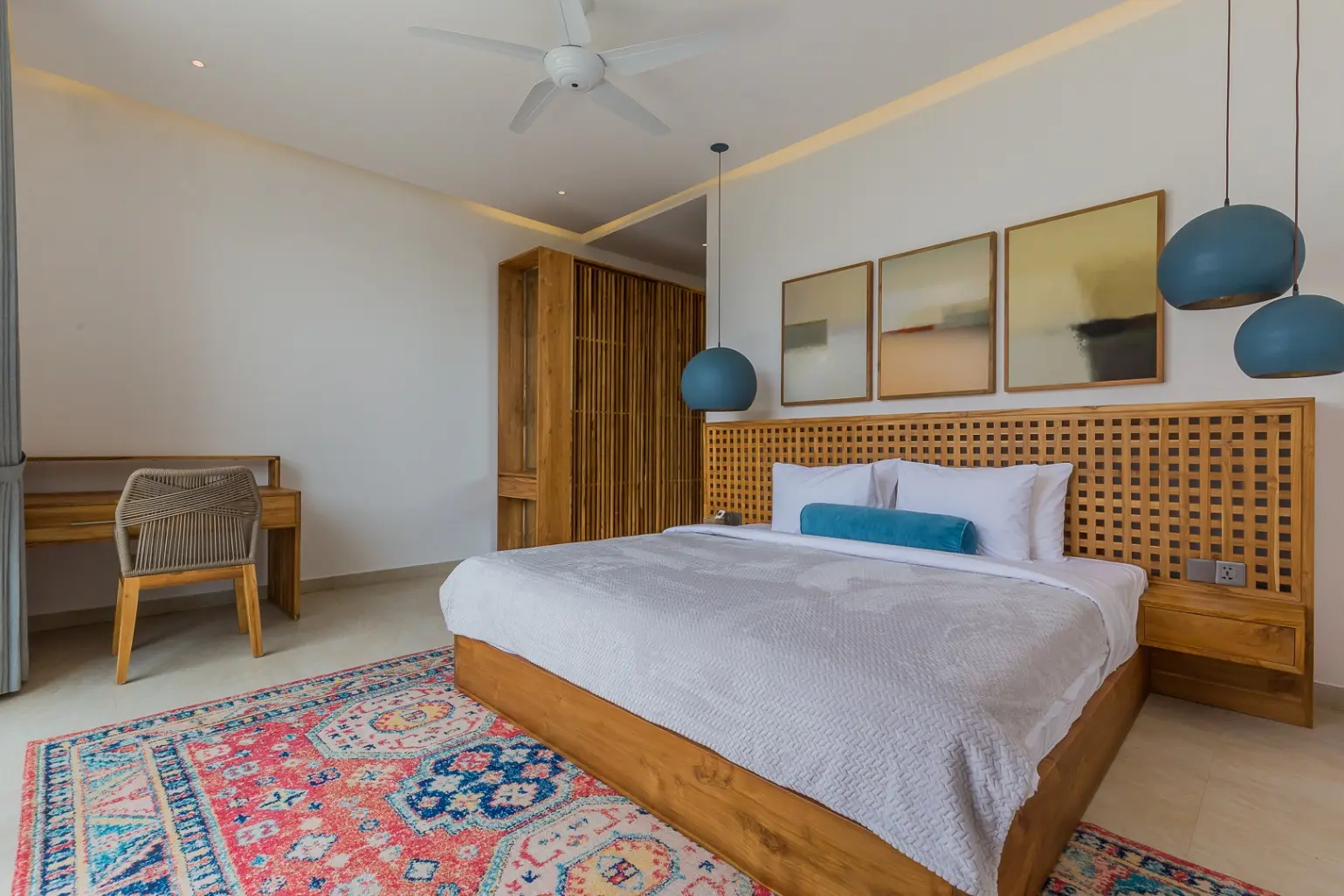 Luxury 3BR Villa w/ Pool and Rooftop Patio, 3-bed villa for rent in Canggu – photo 8 of 15