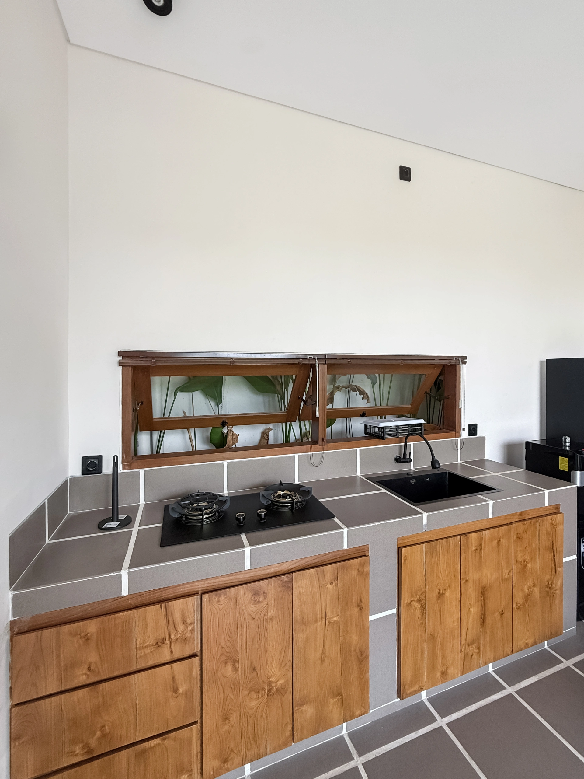 Seseh Beach Side Close To Omni Gym and Openhaus Cafe, 1-bed villa for rent in Seseh – photo 7 of 12