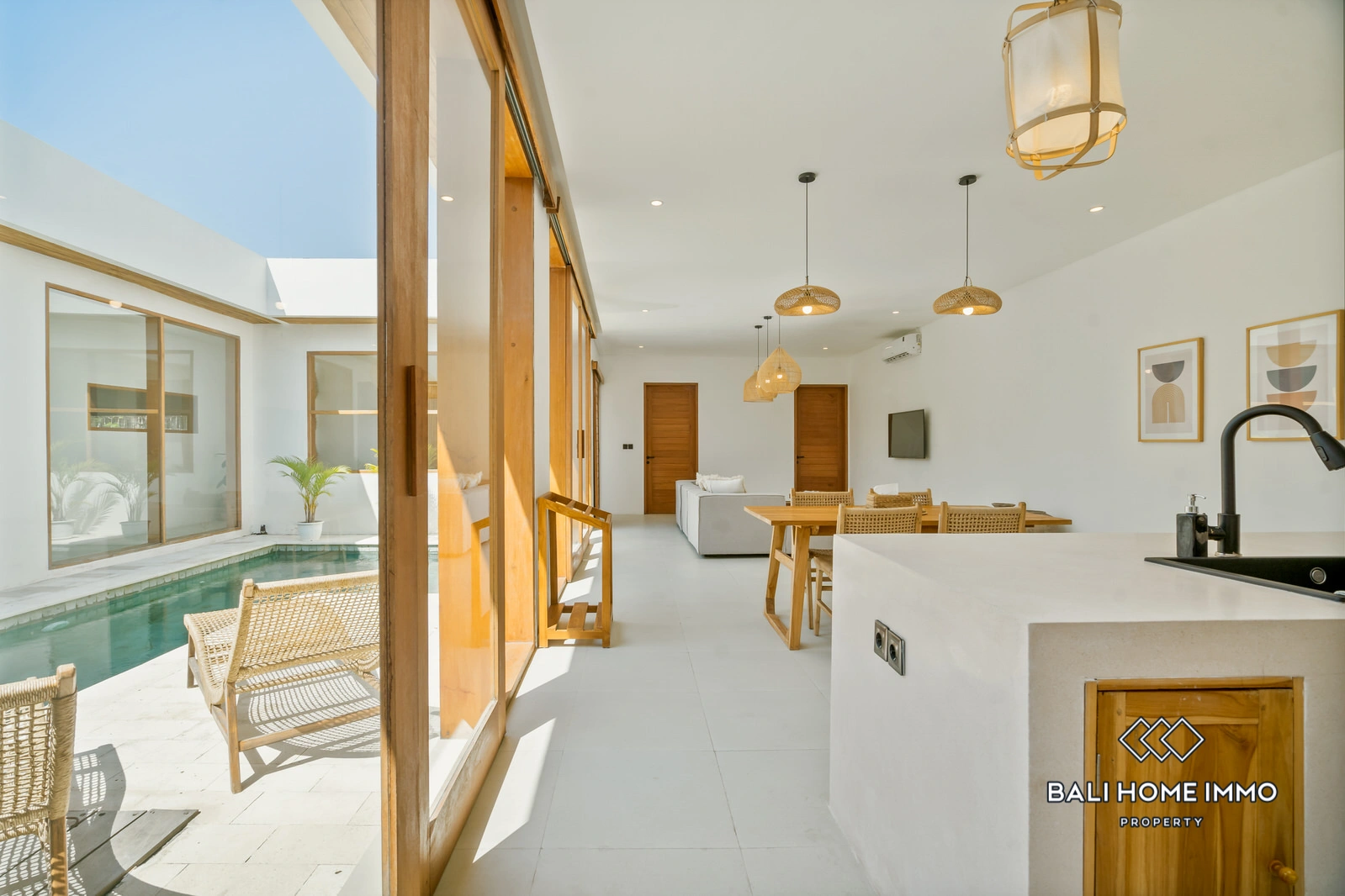 Elegant 2-bedrooms Tropical Villa for Rent & Sale in Bingin, 2-bed villa for rent in Uluwatu – photo 12 of 15