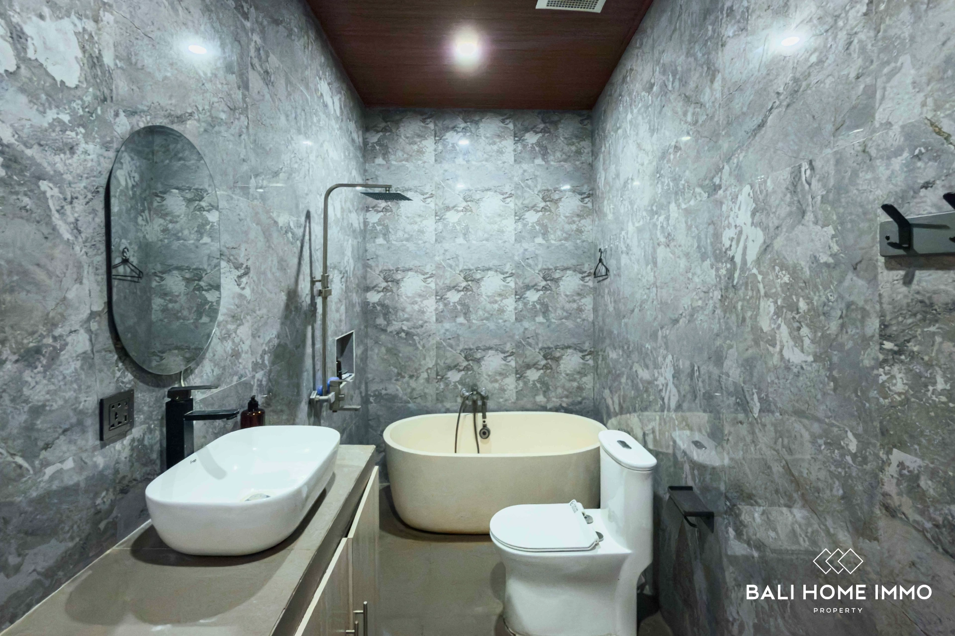 Cozy 3 Bedrooms Villa for Sale & Rent in Ungasan, 3-bed villa for rent in Uluwatu – photo 5 of 10