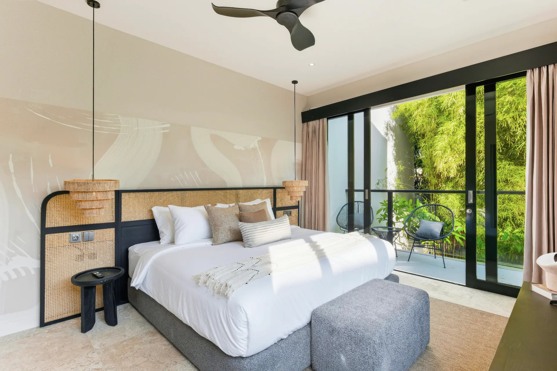 Luxury Villa in Berawa Beach 3BR - Villa Bellavera, 3-bed villa for rent in Canggu – photo 8 of 15