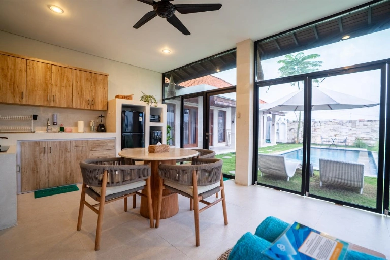 *stunning Tropical 2BR Villa in Munggu Pererenan,seseh*, 2-bed villa for rent in Pererenan – photo 14 of 15