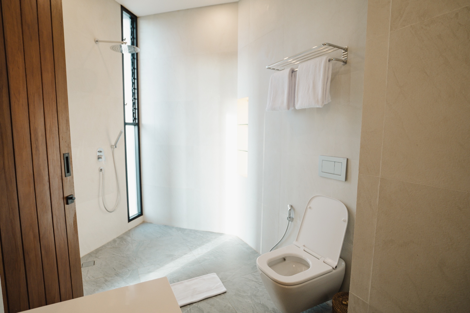 Villa Luxury For Rent 3 Bed In Canggu,Badung Bali, 3-bed villa for rent in Canggu – photo 6 of 15