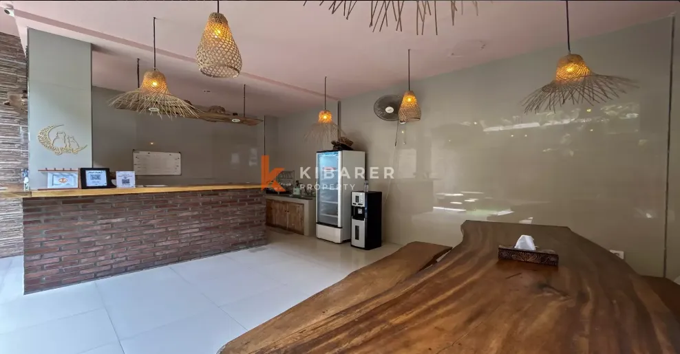 Charming Five-Bedroom Open-Living Guest House with Pool in Central Berawa, 5-bed villa for rent in Canggu – photo 4 of 12
