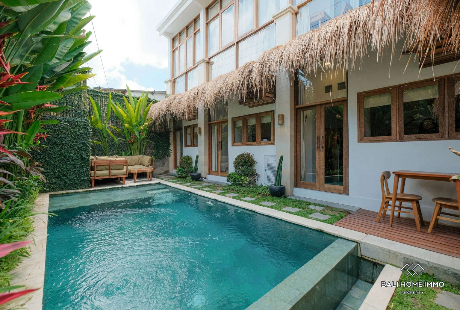 1 bedroom apartment for sale and rental in Pererenan Bali, 1-bed villa for rent in Pererenan – photo 2 of 11