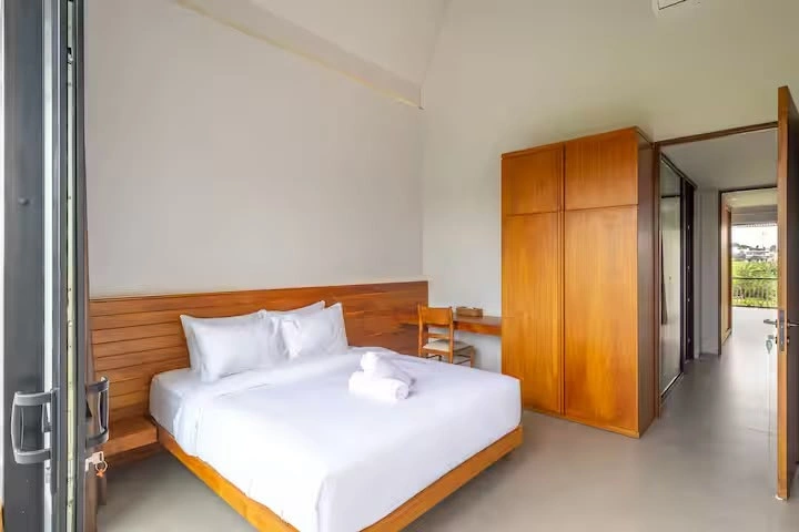 Luxury 3 Bedroom Private Pool Villa in Canggu, 3-bed villa for rent in Canggu – photo 13 of 15