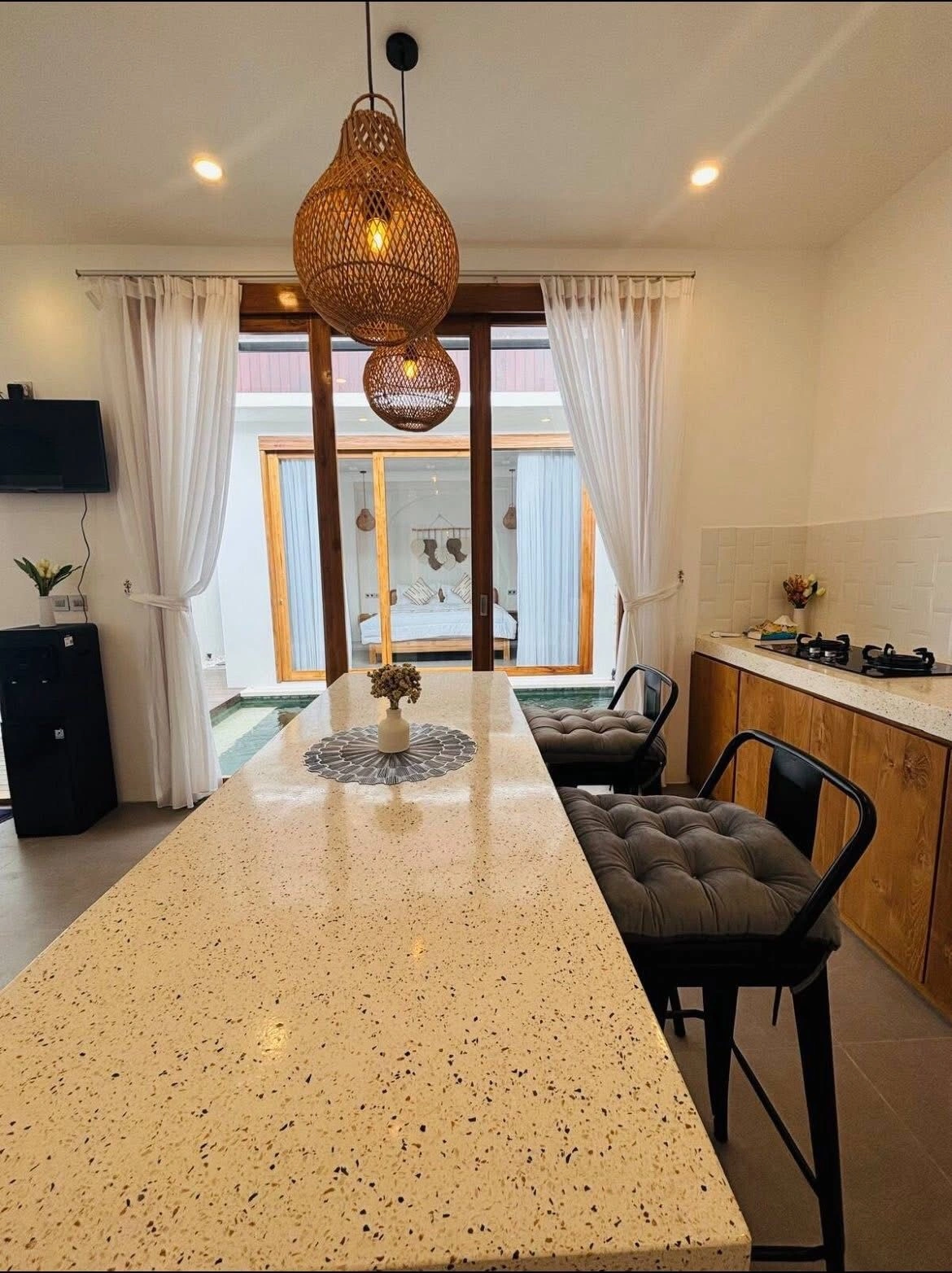Villa For Rent 2 Bed In Kerobokan,Badung Bali, 2-bed villa for rent in Canggu – photo 12 of 15