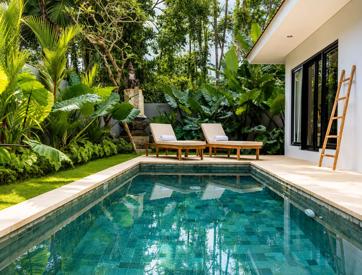 Luxury 2 Bedroom Jungle View Villa in Ubud, 2-bed villa for rent in Ubud – photo 13 of 15