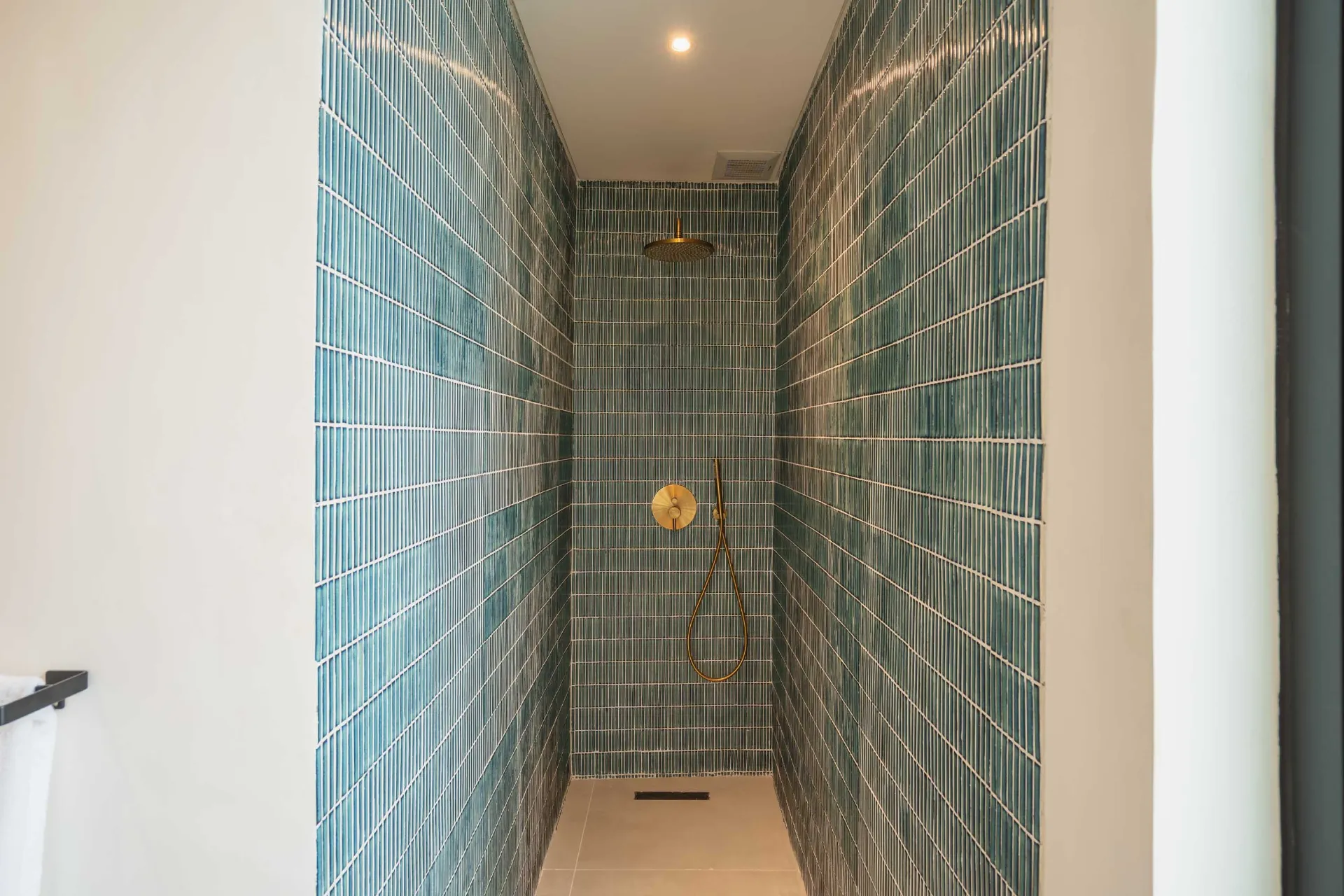 Makia Loft - NEW! Chic 1BD Loft, in the Heart of Canggu, 1-bed villa for rent in Canggu – photo 10 of 15