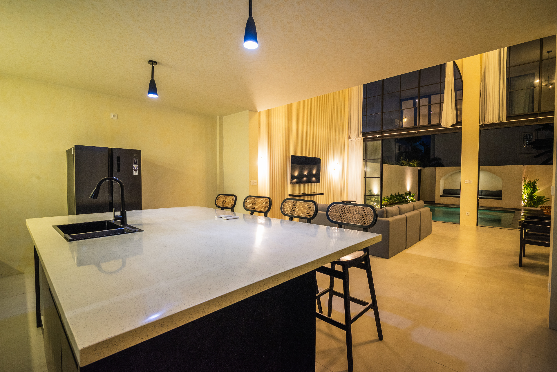 2BR Mediterranean Pool Villa with Rooftop and Sunset Views in Kedungu, 2-bed villa for rent in Tabanan – photo 5 of 15