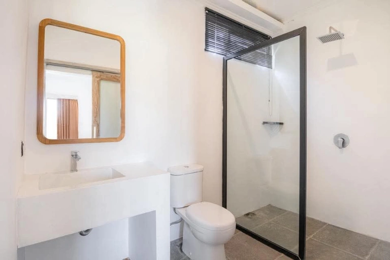 Modern Tropical 3 Bedroom Villa in Prime Berawa, 3-bed villa for rent in Canggu – photo 3 of 15