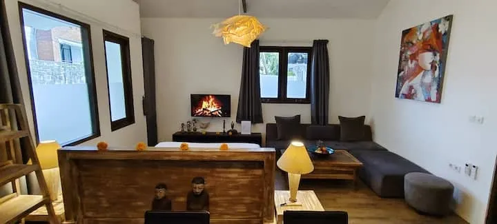 Studio For Rent 1 Bed In Umalas,Kerobokan Bali, 1-bed villa for rent in Canggu – photo 6 of 9