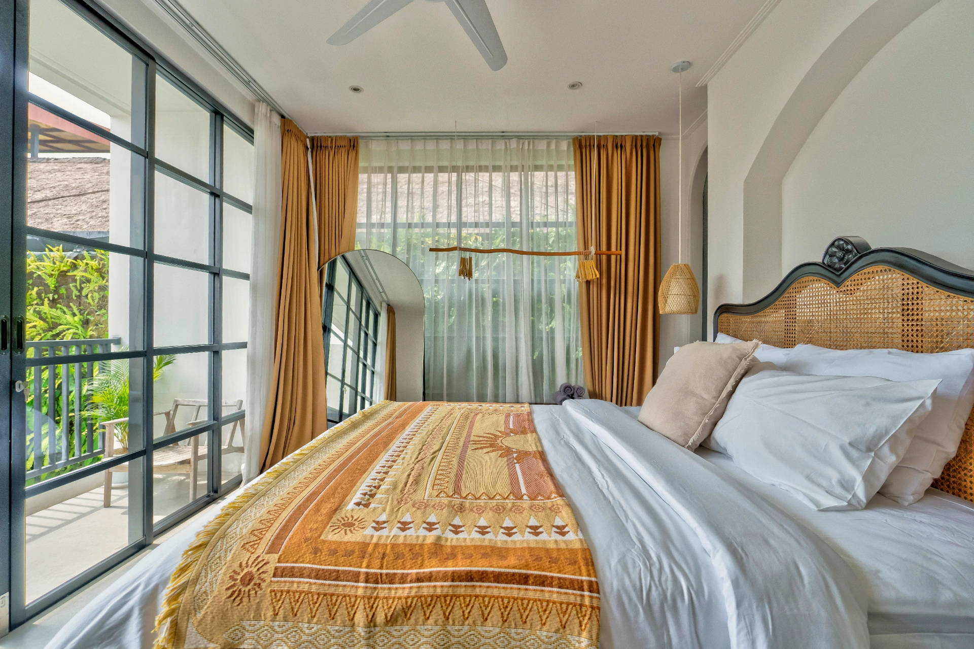 Villa Sonder - 3BR Villa Berawa Steps from Nirvana Fitness & Wellness, Canggu, 3-bed villa for rent in Canggu – photo 13 of 15