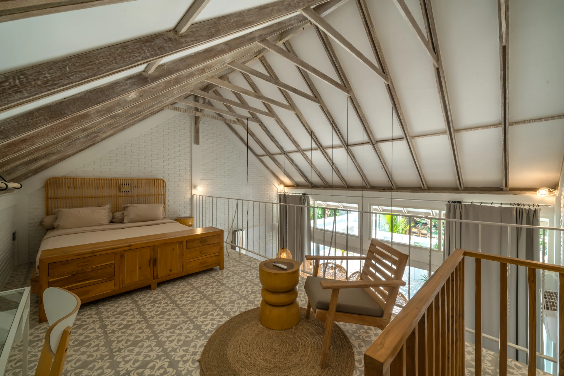 White Loft Canggu: 1BR Central Oasis in Canggu, 1-bed villa for rent in Canggu – photo 7 of 15