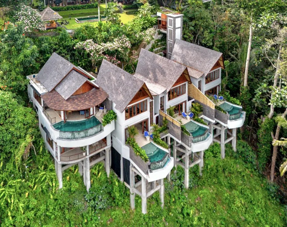 Refined 1BR Villa w/ River View and Sunset Views, 1-bed villa for rent in Ubud – photo 15 of 15